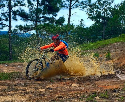 mountainbiking-in-dalat-with-highland-sport-travel-(30)