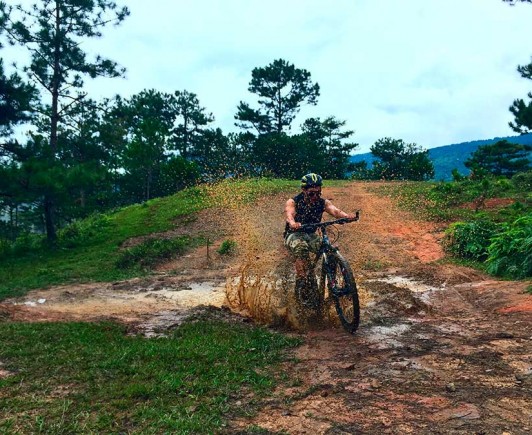 mountainbiking-in-dalat-with-highland-sport-travel-(31)