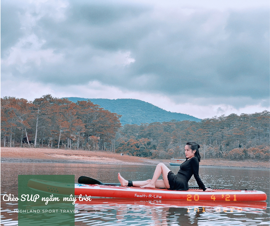 tour trải nghiệm chèo SUP cắm trại hồ Tuyền Lâm
