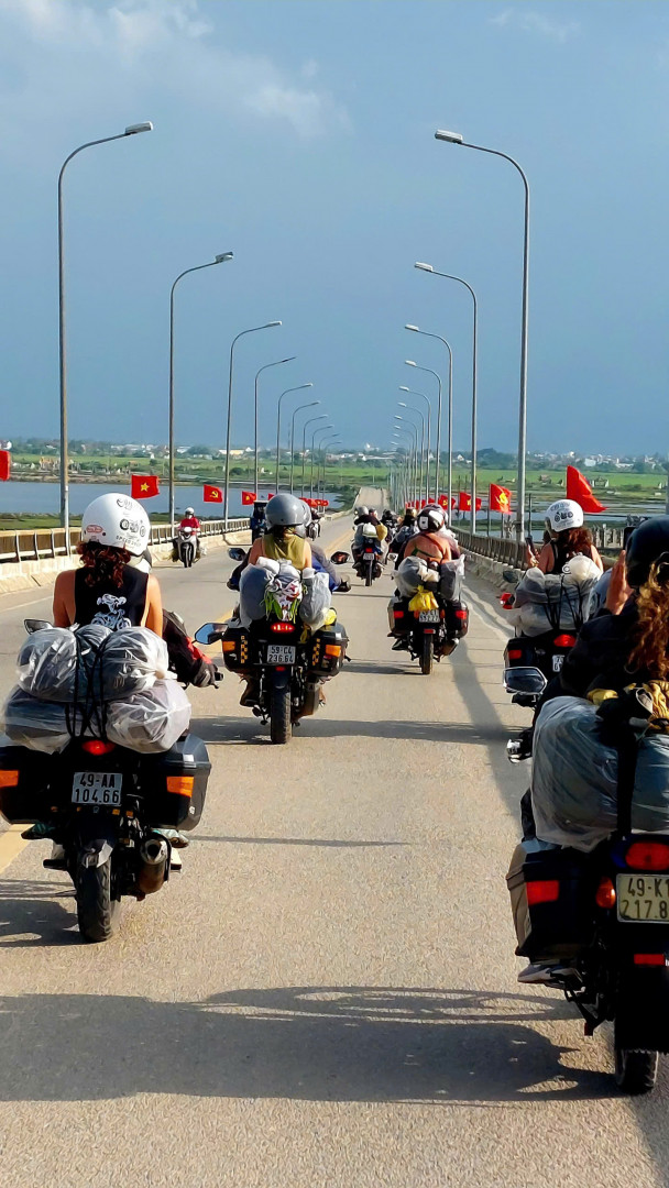 Da Lat countryside motorcycle road